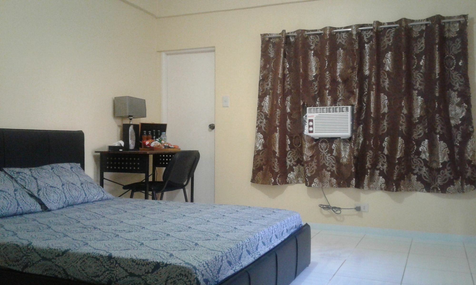 Christopher B&B And Apartments (Adults Only) Paranaque City Exterior foto